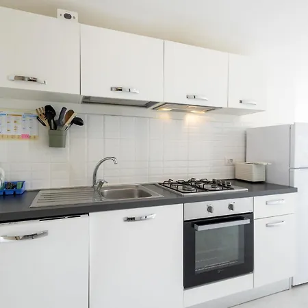 Le Gemme-2 By Interhome 메이나